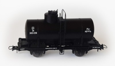 Bergs 373: Tank car 25 m3 'Benzin'