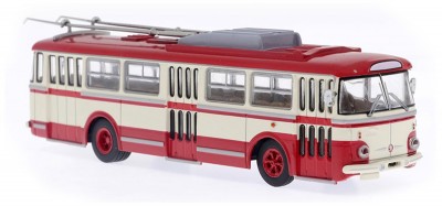 Brekina 64354: Skoda 9 Tr whoite-red
