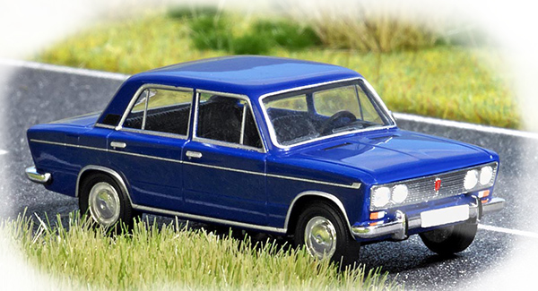 Busch 5660: Lada 2103 töötavate tuledega