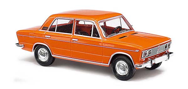 Busch 50502: Lada 2103 Limousine apelsini 'CMD-Collection'