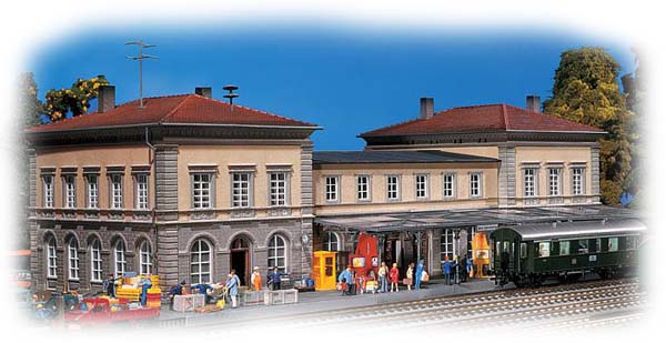 Faller 110109: Bad Dürkheim station