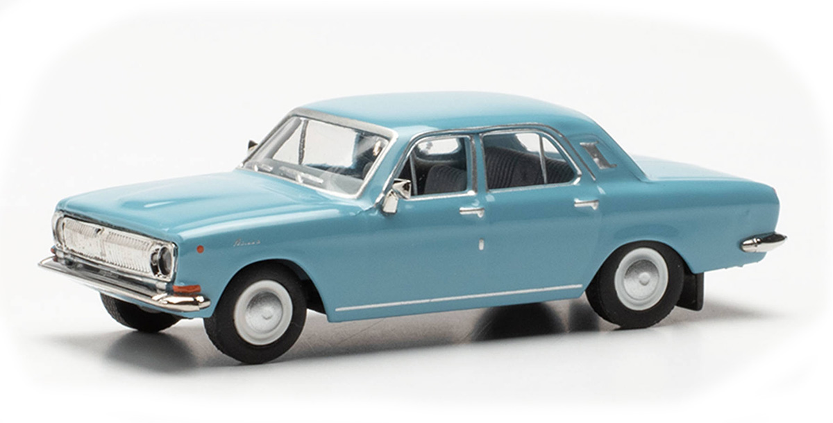 Herpa 024334-004: Wolga M 24 light blue