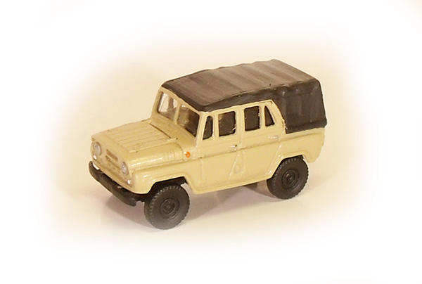 MixAuto 10469z: UAZ-469 beige