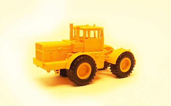 MixAuto 40701: K700 Traktor 'Kirovets'