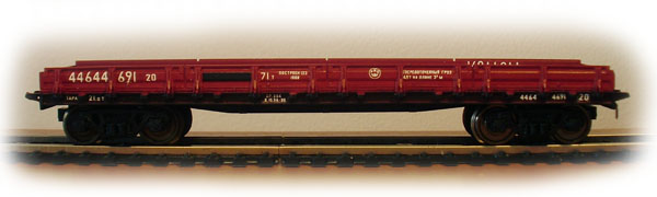 Modela 87021-11: Platvormvagun Typ 13-4012