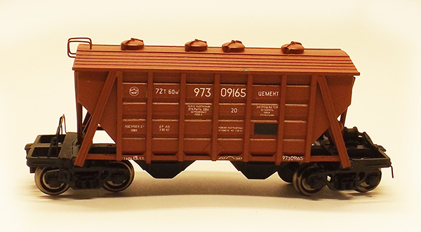 Modela 87033-11: Cement hopper car Typ 19-758