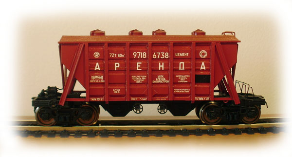 Modela 87033-01: Cement hopper car Typ 19-758