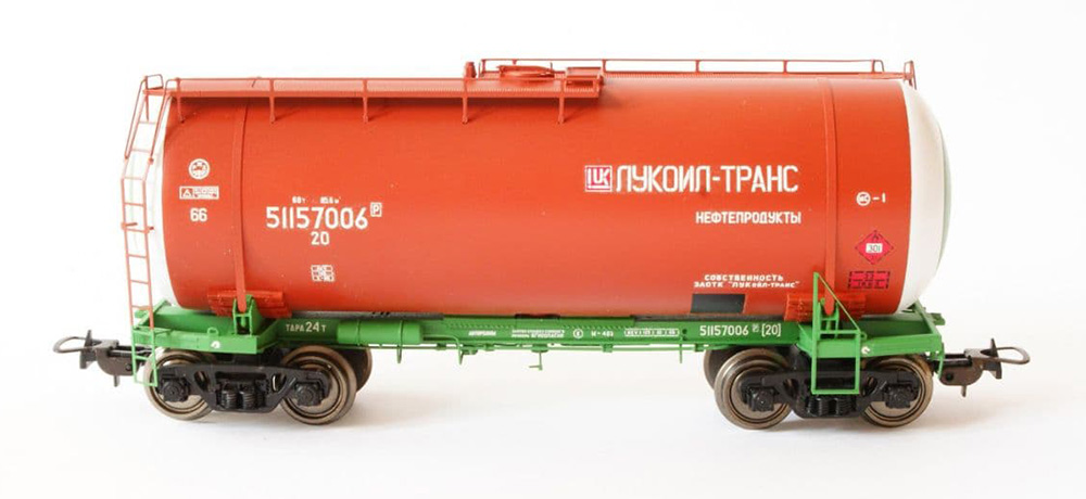 Onega 1447-0005: Tank car 15-1447 'Lukoil-Trans'