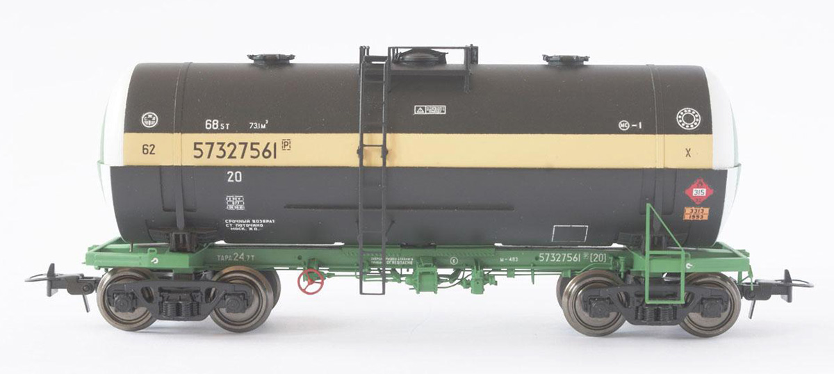 Onega 1603-0001: Tank car 15-1603 'Resin X'