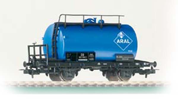 Piko 57719: Tank car 'ARAL'