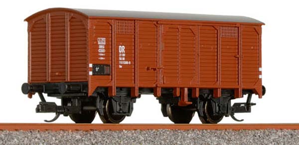 Tillig 14145: Box car Typ G 10